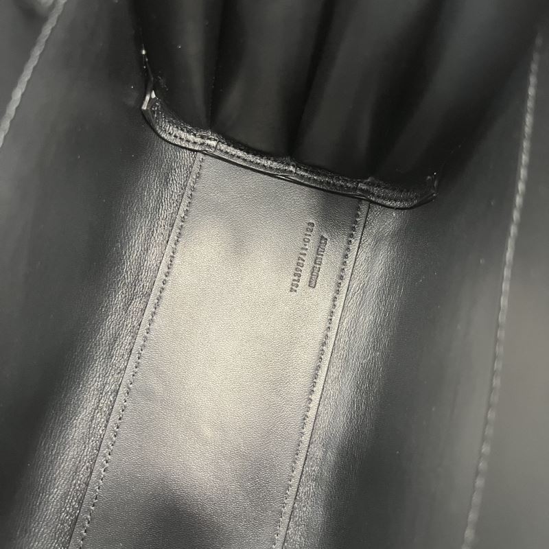 Y51 top handle bags